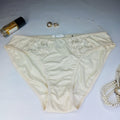 Slip Femme Beige Nude Dentelle Florale – Désirée Lingerie | Invisible Sous Vêtements Abidjan Taille L