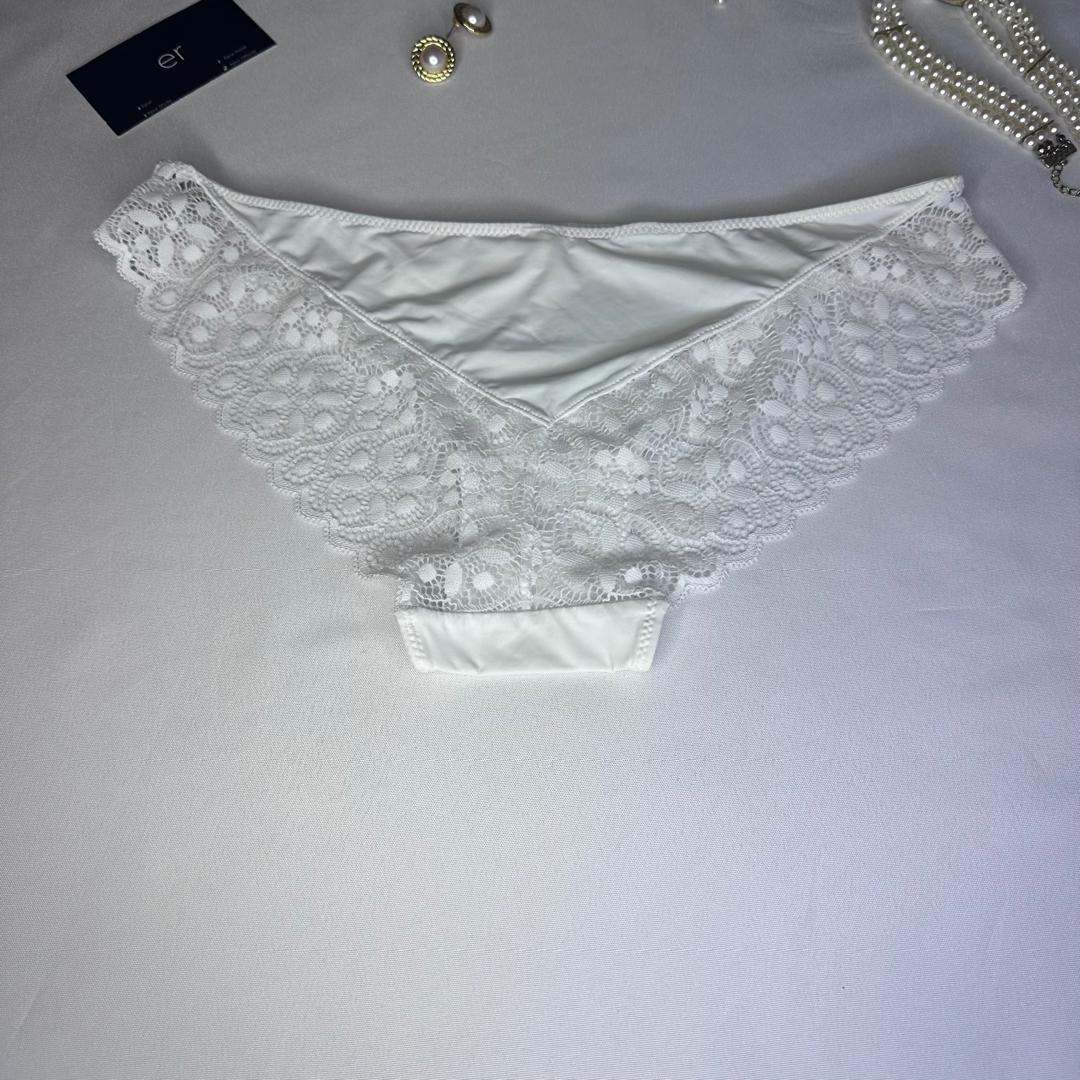 Slip Femme Blanc Microfibre & Dentelle Florale – Coupe Classique | Taille S Abidjan