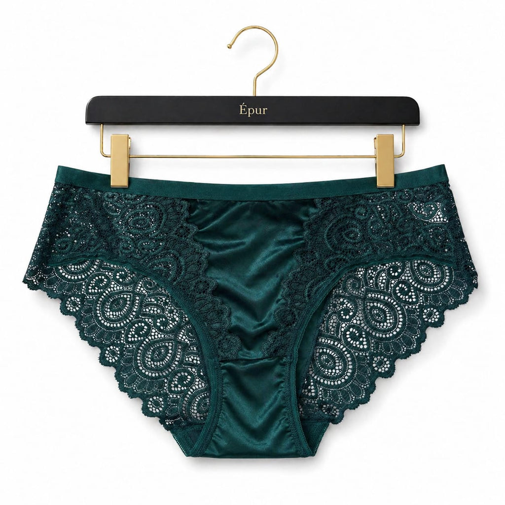 Slip Femme Vert Émeraude Satiné & Dentelle – Épur® | Luxe & Sensualité Abidjan Taille XL