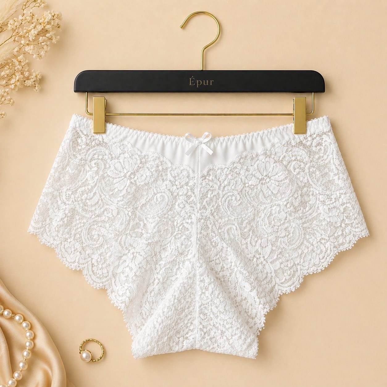 Shorty Femme Dentelle Florale – Blanc Pur Taille M