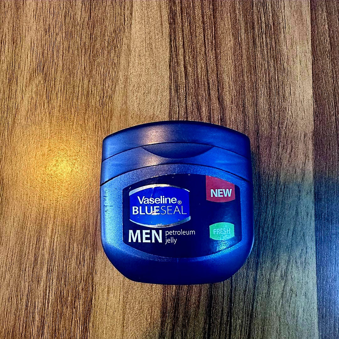 4002 _ Vaseline Blueseal Men Fresh – Petroleum Jelly Hydratant 100ml