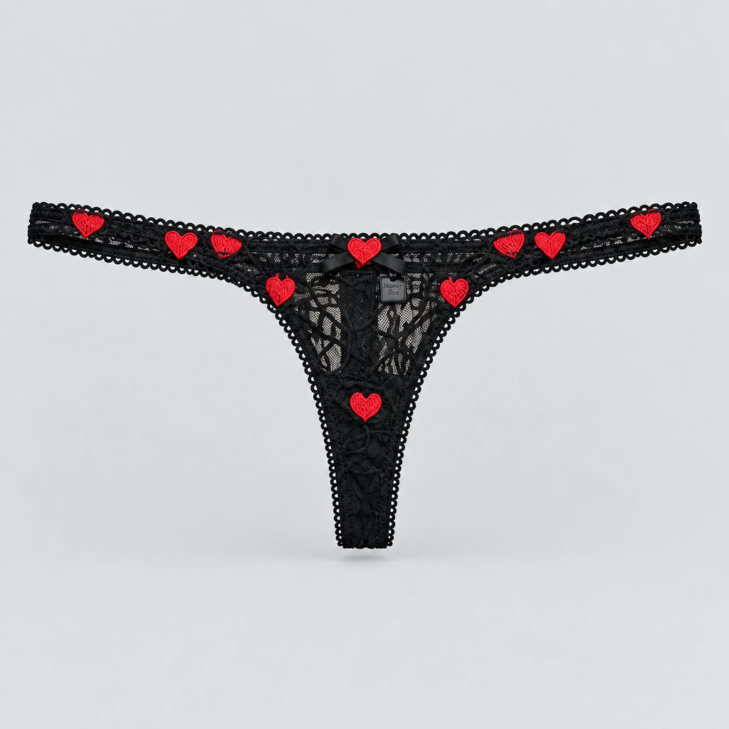 4163 String Noir Cœurs Rouges Brodés – Câline & Coquine. Taille M/S