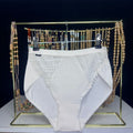 4110 Culotte Blanche Cassé Taille Haute Empiècement Dentelle – Confort Classique. Taille M