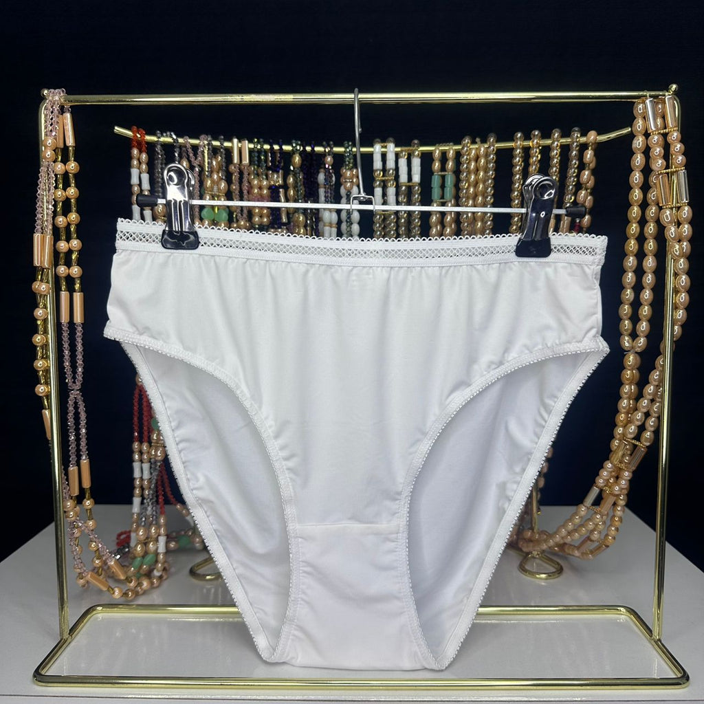 4089 Culotte Blanche Taille Haute Bordure Dentelle – Confort & Simplicité. Taille L