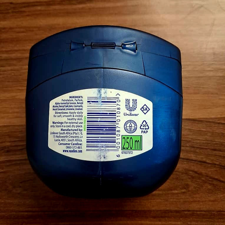 4001 _ Vaseline Blueseal Men Fresh – Petroleum Jelly Hydratant 250ml