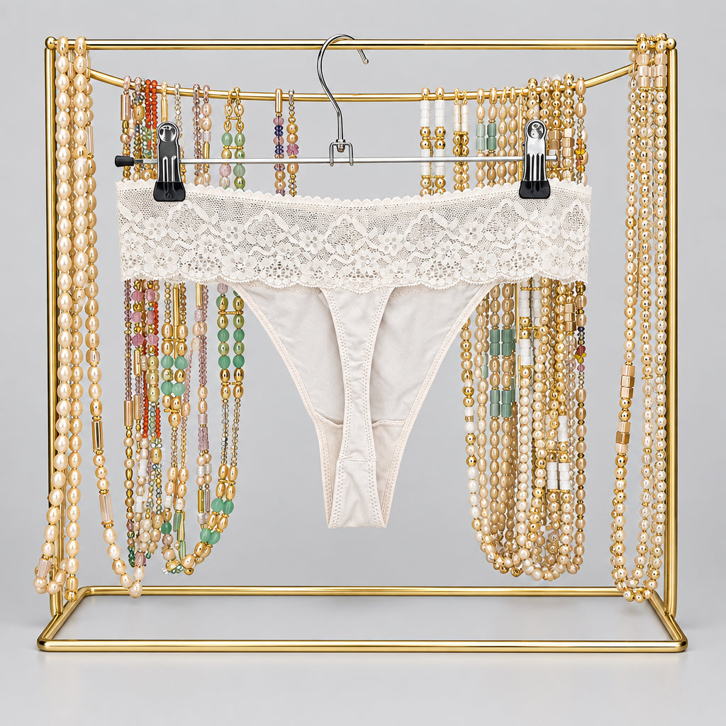 4149 Culotte Ivoire Dentelle Florale Femina – Charme Intemporel. Taille S