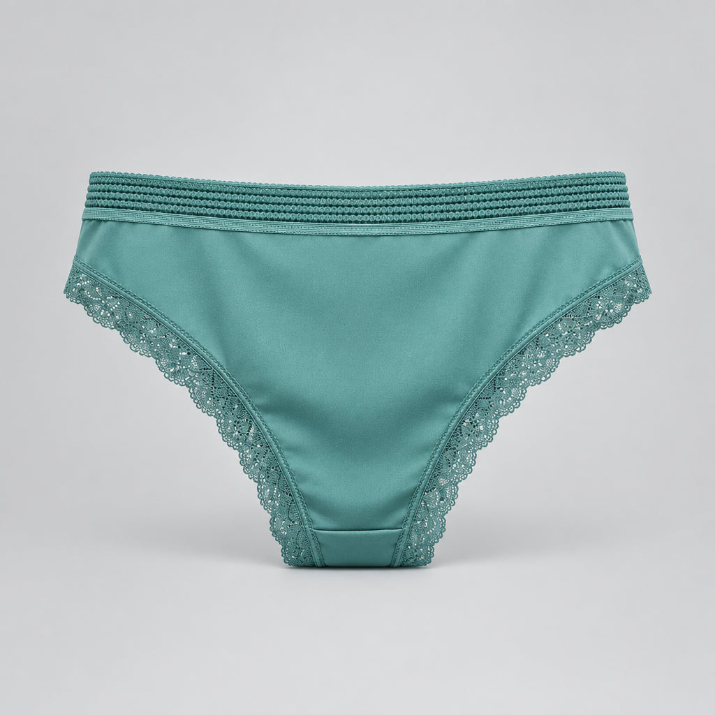4155 Culotte Vert d'Eau Satinée Bordure Dentelle – Douceur Menthe. Taille M/L