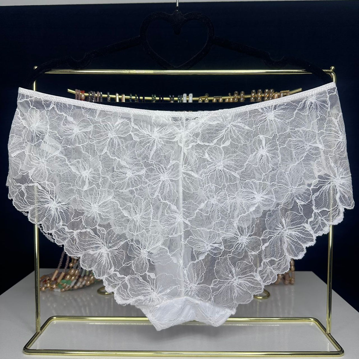 4078 Culotte Dentelle Fleurie Intégrale Blanche – Romantique & Raffinée. Taille 2XL