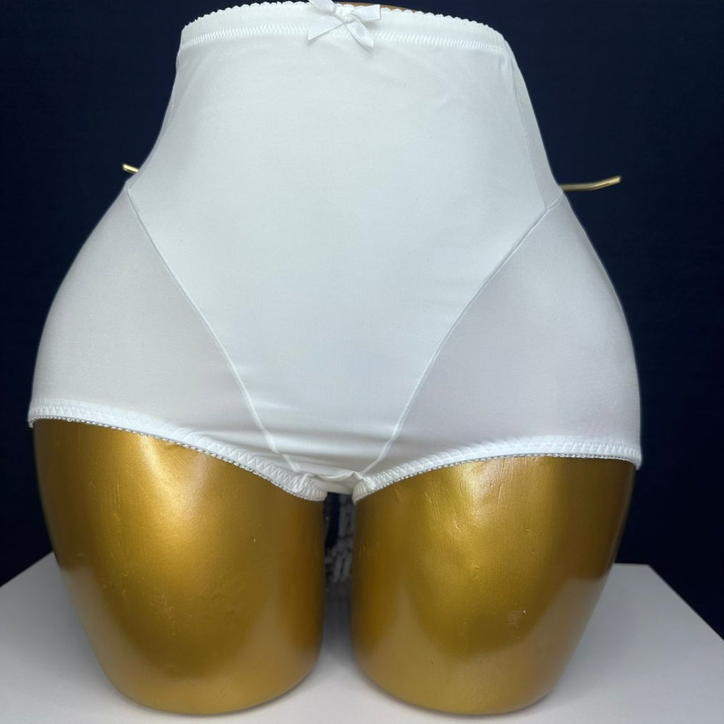 4076 Culotte Taille Haute Gainante Blanche – Confort & Maintien. Taille 2XL